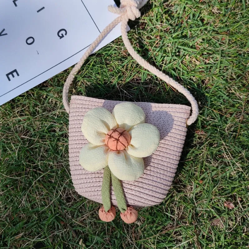 Cute Mini Flower Straw Bags