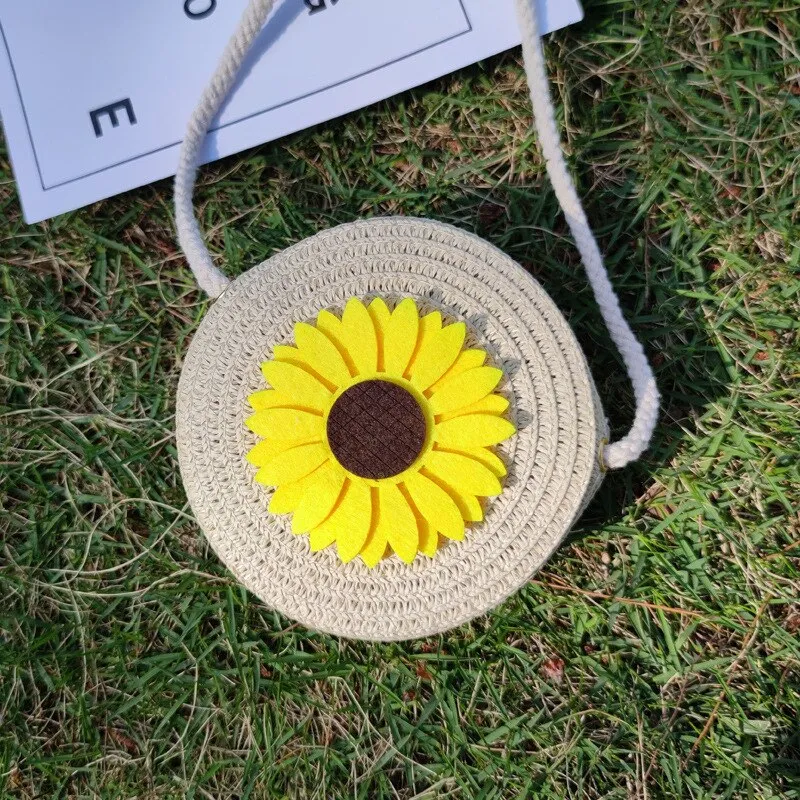 Cute Mini Flower Straw Bags