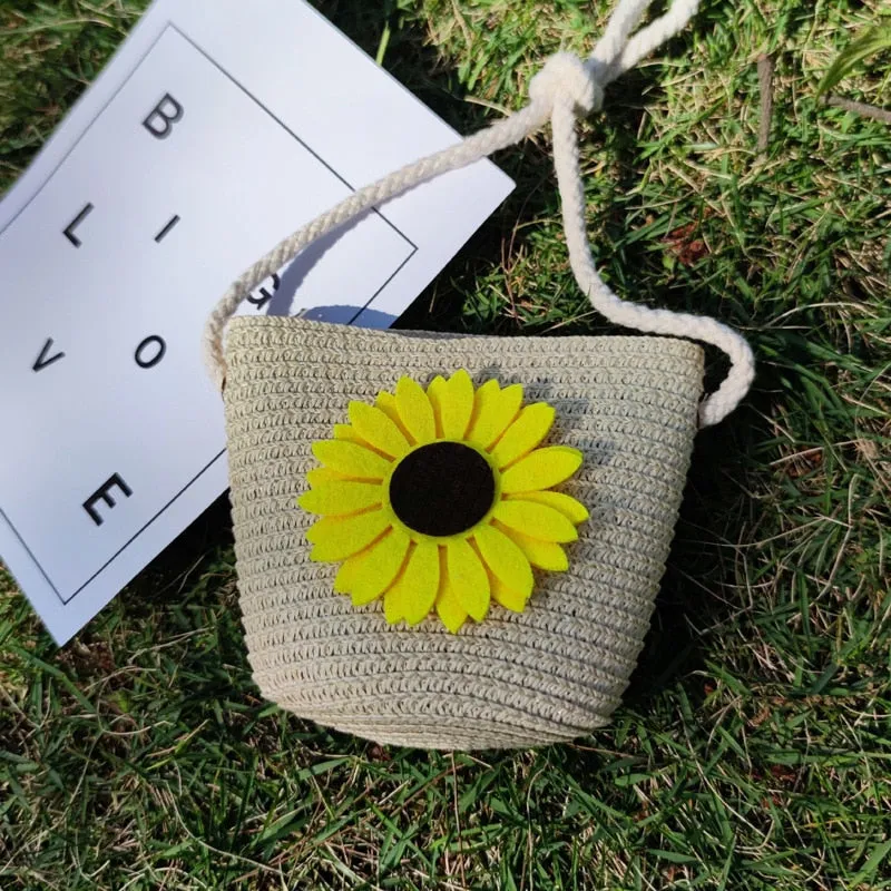 Cute Mini Flower Straw Bags