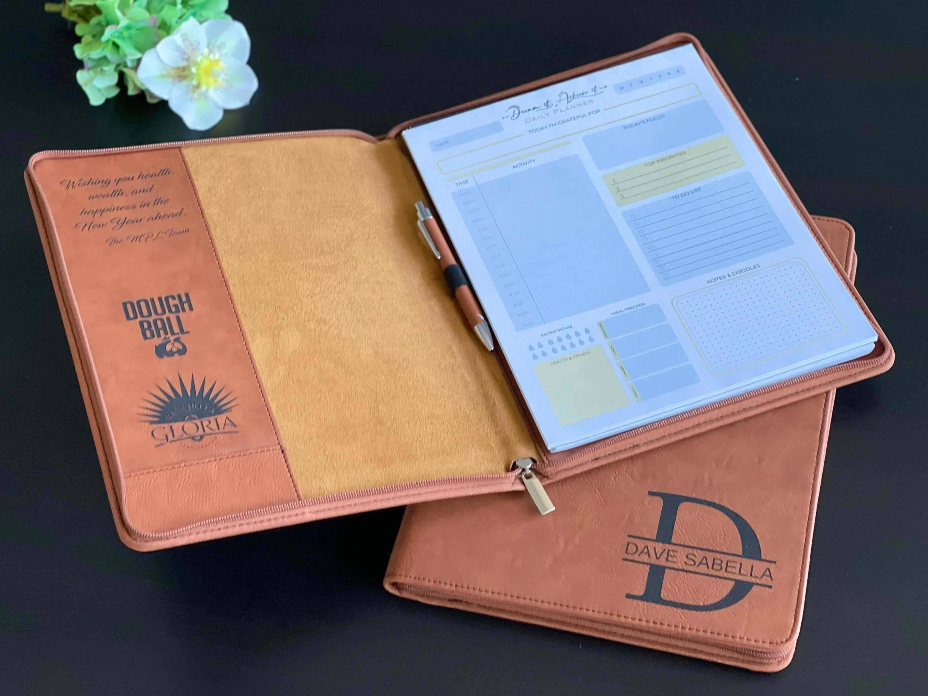 Personalized Leather Padfolio with Zipper & Pen
